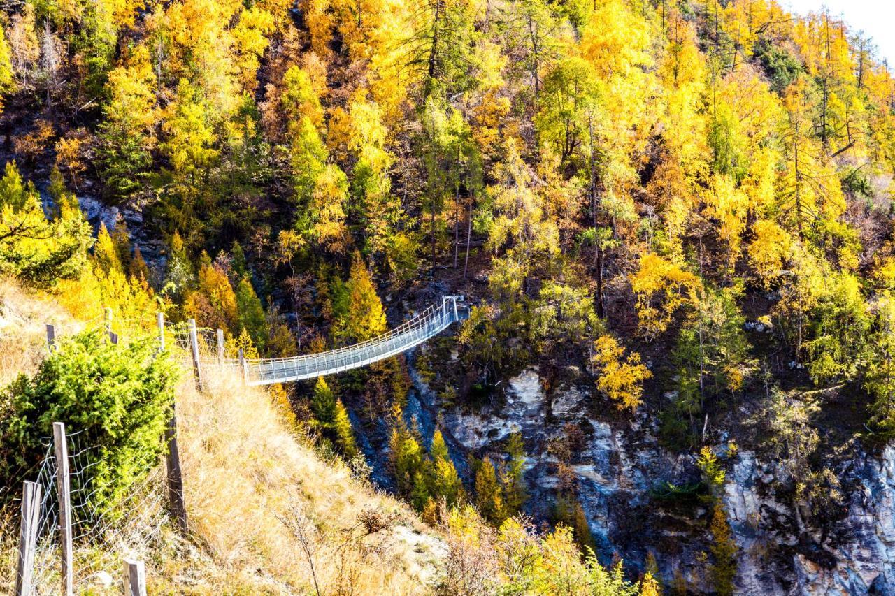 Un moment de détente inoubliable Saillon-les-Bain Exterior foto